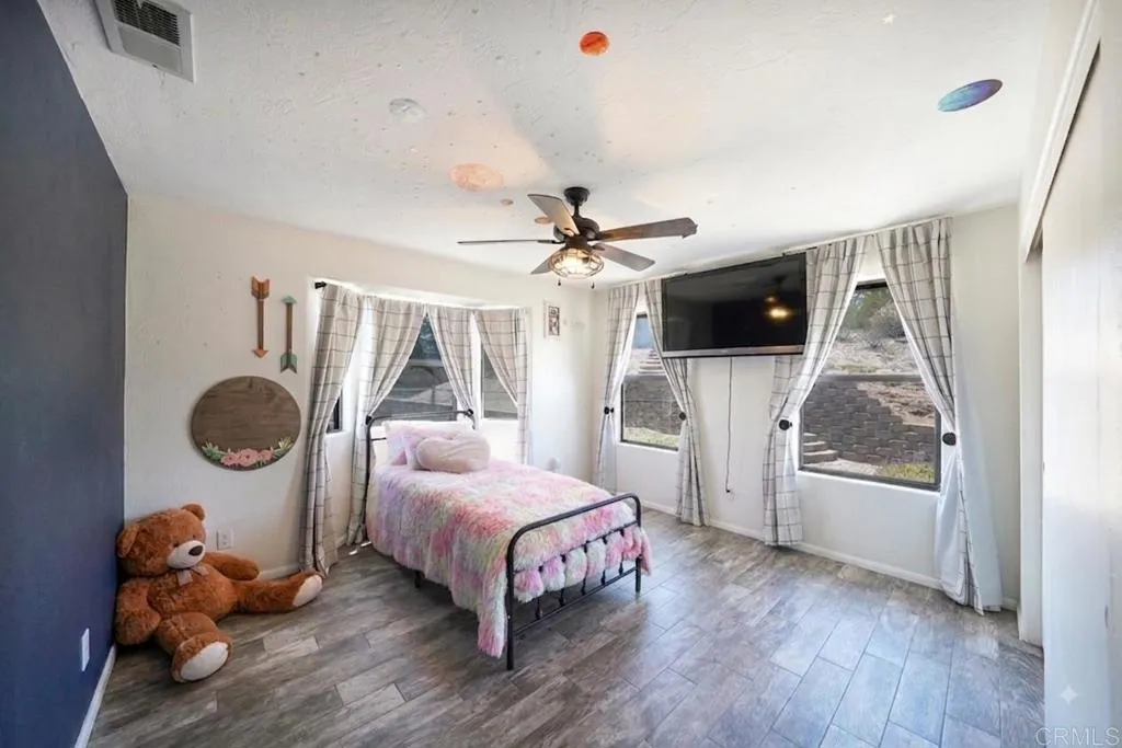 https://cdn.realtyfeed.com/cdn/127/306793382/554444c41c33dc4e0e45c3a41a3ead4e.webp