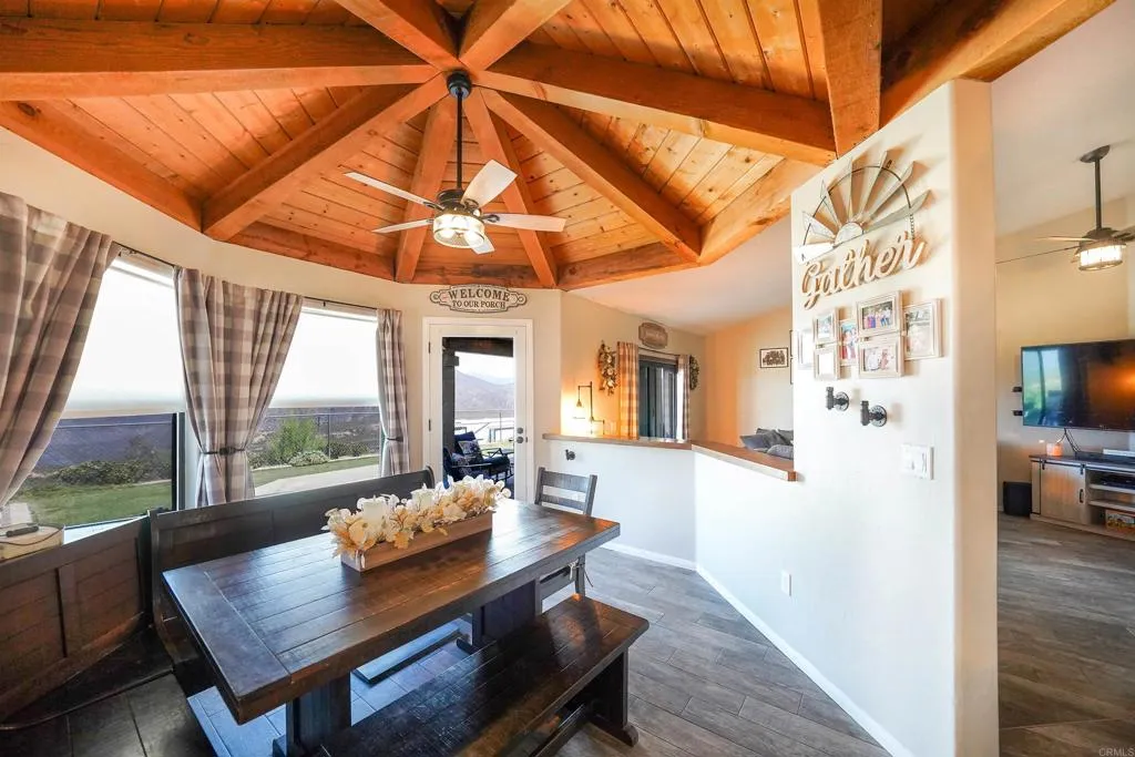 https://cdn.realtyfeed.com/cdn/127/306793382/cd2a00ac22b243004cbb116c2dad3035.webp