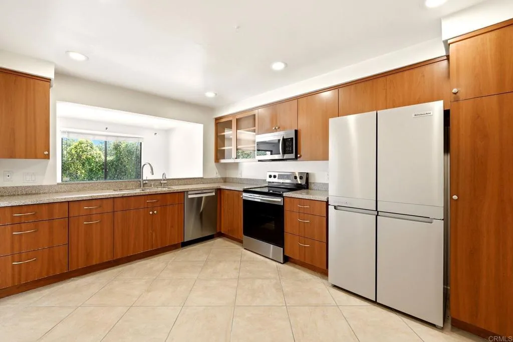 Photo #17: PTP2606251 Listing: Photo #17