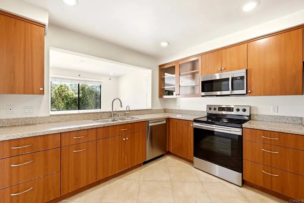 Photo #18: PTP2606251 Listing: Photo #18