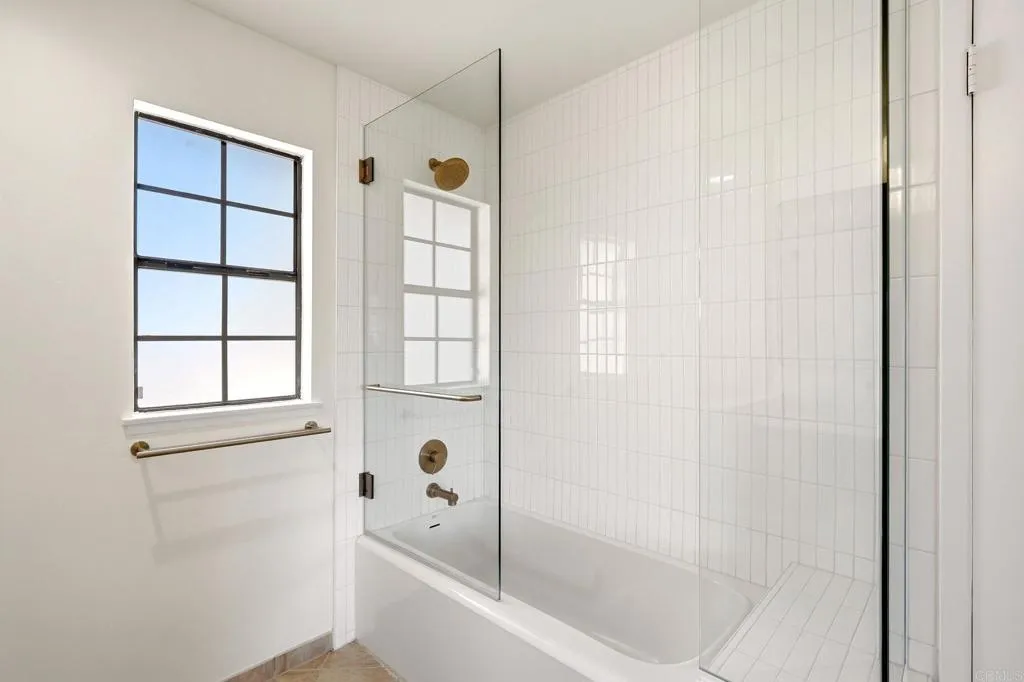Photo #30: PTP2606251 Listing: Photo #30