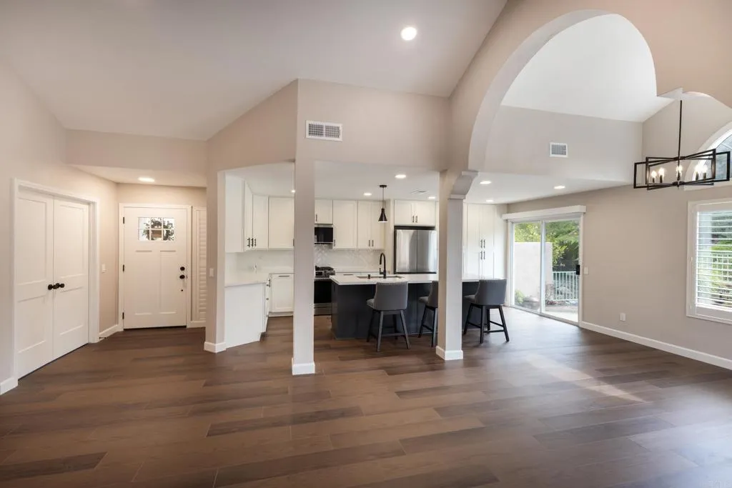 https://cdn.realtyfeed.com/cdn/127/306793440/07be4caeeb2a8c73a3dd9f9ba533f4ed.webp