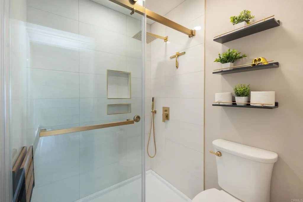https://cdn.realtyfeed.com/cdn/127/306793440/7c92d00bc14eaffcb85a624356f776d1.webp
