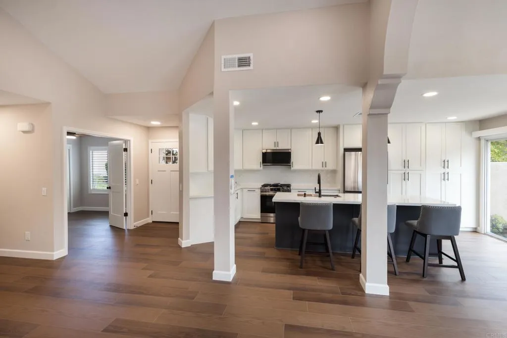 https://cdn.realtyfeed.com/cdn/127/306793440/89835e4370174de6fb3f27bc4f77d054.webp