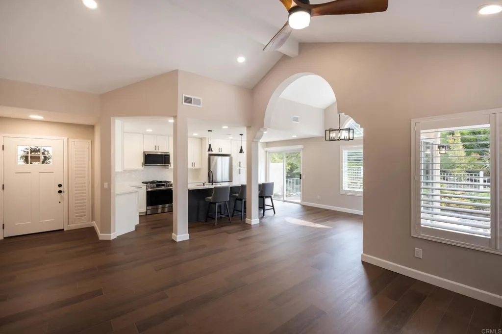 https://cdn.realtyfeed.com/cdn/127/306793440/9eba8c8772c88de348daeed066812c7f.webp