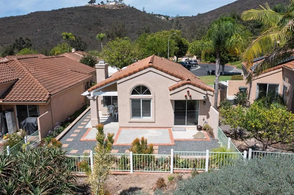 https://cdn.realtyfeed.com/cdn/127/306793440/e77bfa702e48acee6479829fe7ff59a8.webp