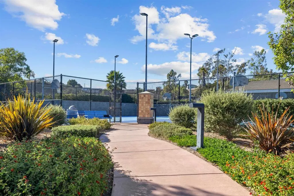 https://cdn.realtyfeed.com/cdn/127/306793497/0a8208906e12385fc5770fca6e6e674c.webp
