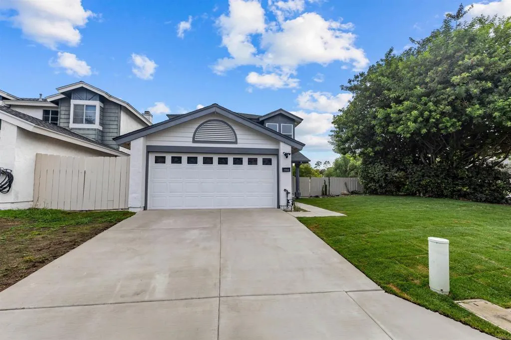 7902 Tinaja Lane, San Diego, CA 92139 - Photo 2 of 43, San Diego, CA