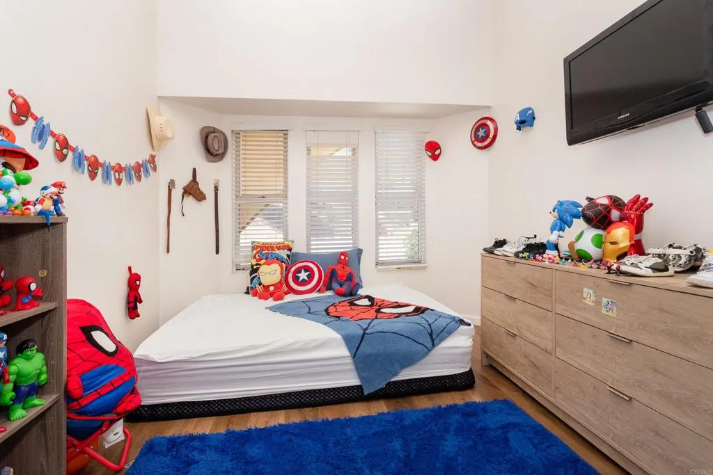 https://cdn.realtyfeed.com/cdn/127/306793521/1fb0b50cb17b68571886a64426c1bc21.webp