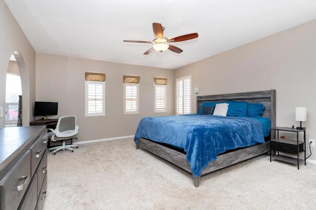 https://cdn.realtyfeed.com/cdn/127/306793521/c3bfaf77f9b01e3fef39b956dc51555f.webp