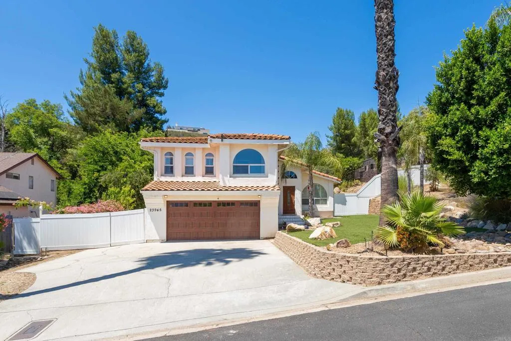https://cdn.realtyfeed.com/cdn/127/306793521/f96e5ef23a29381d243c6b03c13fbc66.webp