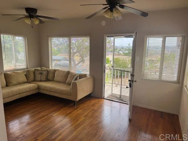 https://cdn.realtyfeed.com/cdn/127/306793527/bd234fc8de42da53ceaa8e665a31a0e9.webp
