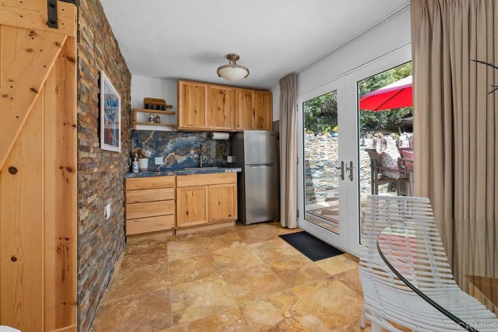 https://cdn.realtyfeed.com/cdn/127/306793528/6268c07eae4628cb882d5bc4b43cc2ad.webp