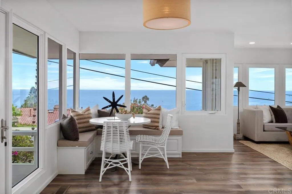 https://cdn.realtyfeed.com/cdn/127/306793528/8b8661030438880186f97374db8b81d7.webp