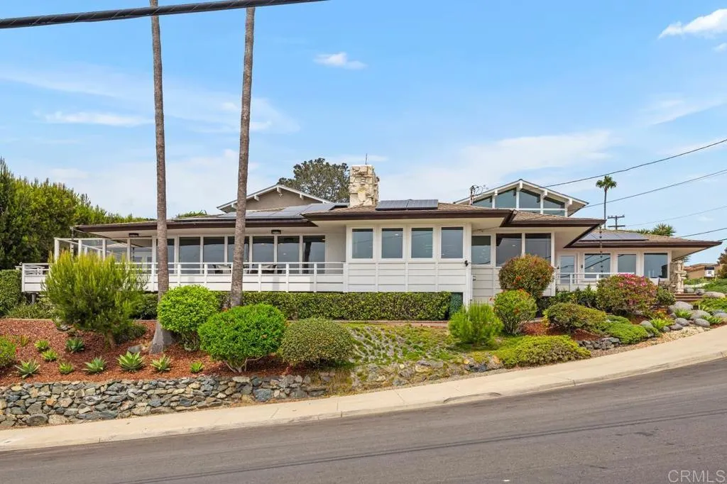 https://cdn.realtyfeed.com/cdn/127/306793528/d9b2341151edd12113de6ae47f41948f.webp