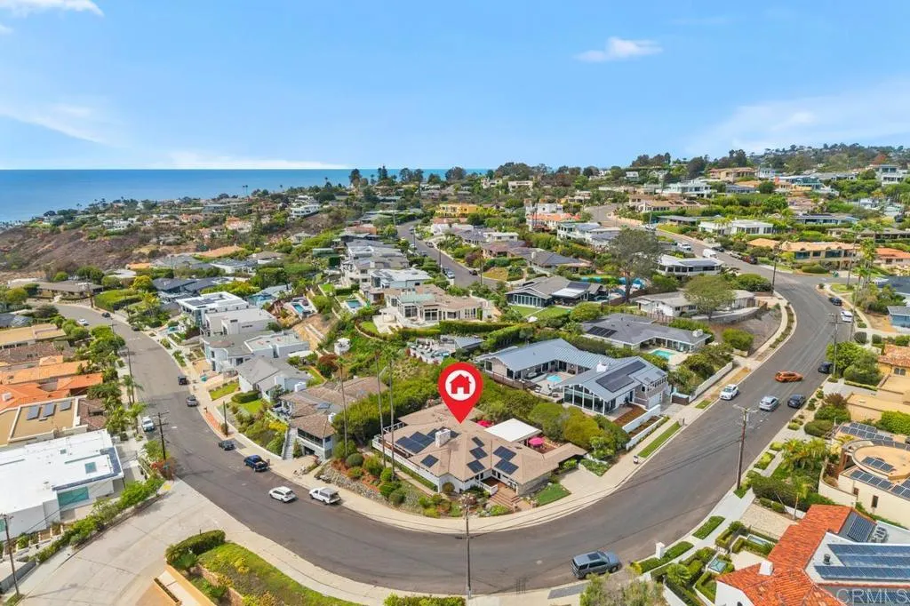 https://cdn.realtyfeed.com/cdn/127/306793528/fb25e867171549e3608ed6673adc3133.webp