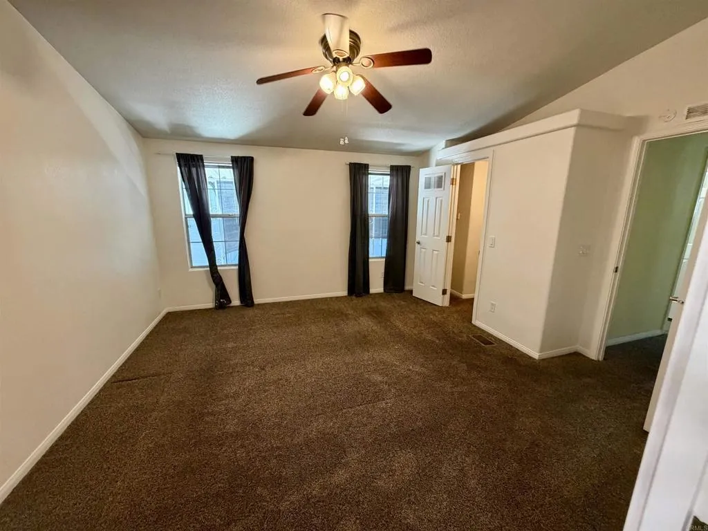 https://cdn.realtyfeed.com/cdn/127/306793553/6b63b2cc3cfa7ff8f19ab5fcb0678bdf.webp