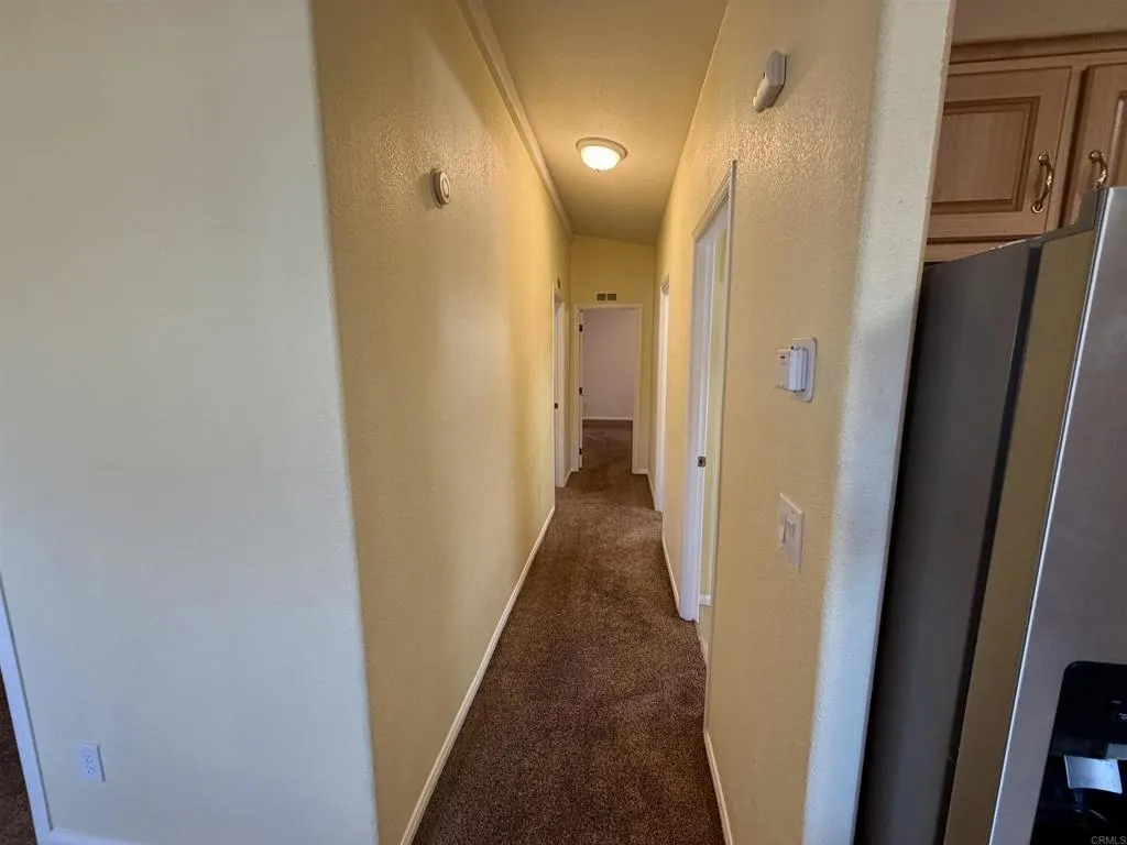 https://cdn.realtyfeed.com/cdn/127/306793553/e79f186cc5c049f76e840505bfc93946.webp