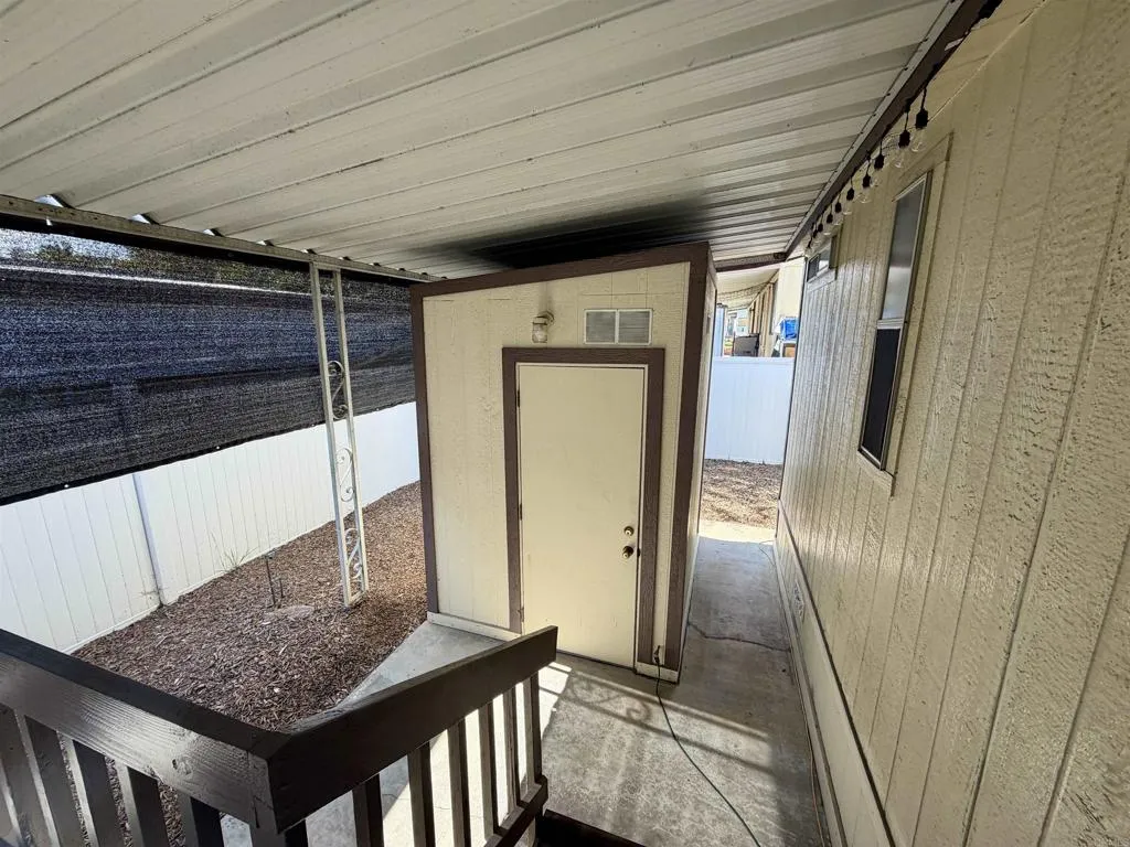 https://cdn.realtyfeed.com/cdn/127/306793553/edc3f4e6b016c6c13e2dde62bb67895d.webp