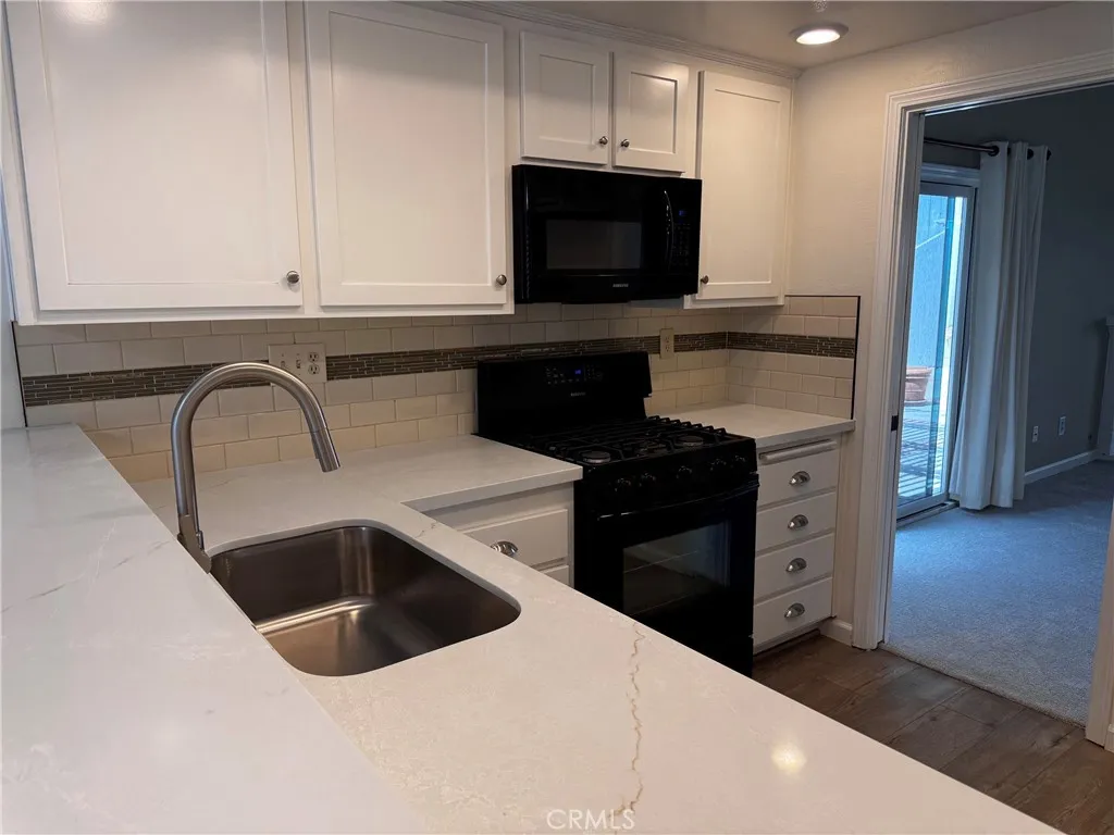 Yorba Linda, CA 92887