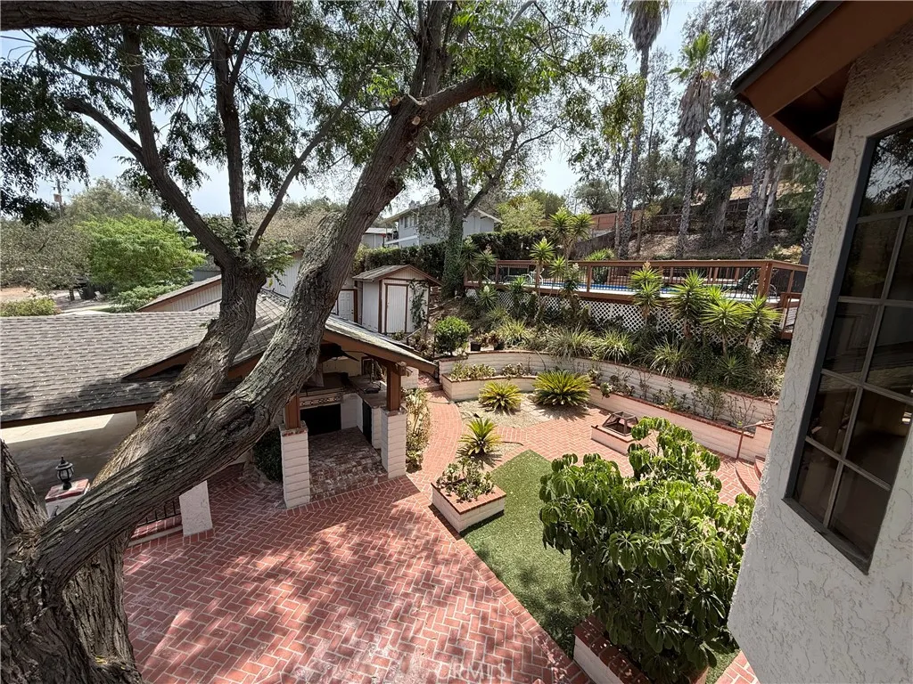 https://cdn.realtyfeed.com/cdn/127/306793575/469e56ae2b03254a6f36153bcd74dc83.webp