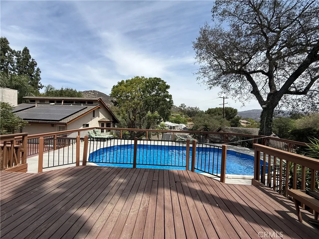 https://cdn.realtyfeed.com/cdn/127/306793575/63cbd37530b2e453f4efb72d71fa4ad8.webp