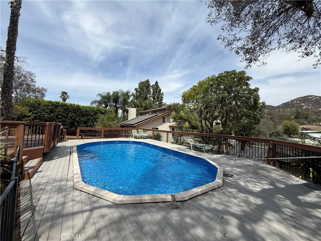 https://cdn.realtyfeed.com/cdn/127/306793575/98997bc90a97e7b1599c92a2b1968f13.webp