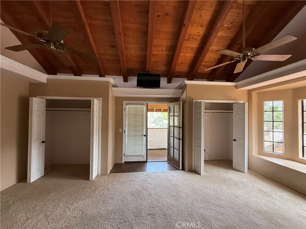 https://cdn.realtyfeed.com/cdn/127/306793575/aba32bbcdee933627395ee401ce81935.webp