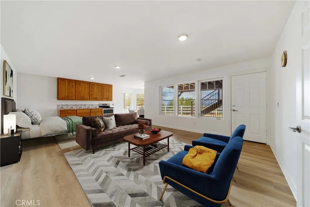 https://cdn.realtyfeed.com/cdn/127/306793584/1b4de9e8109c22d3437c06733b31d8c9.webp