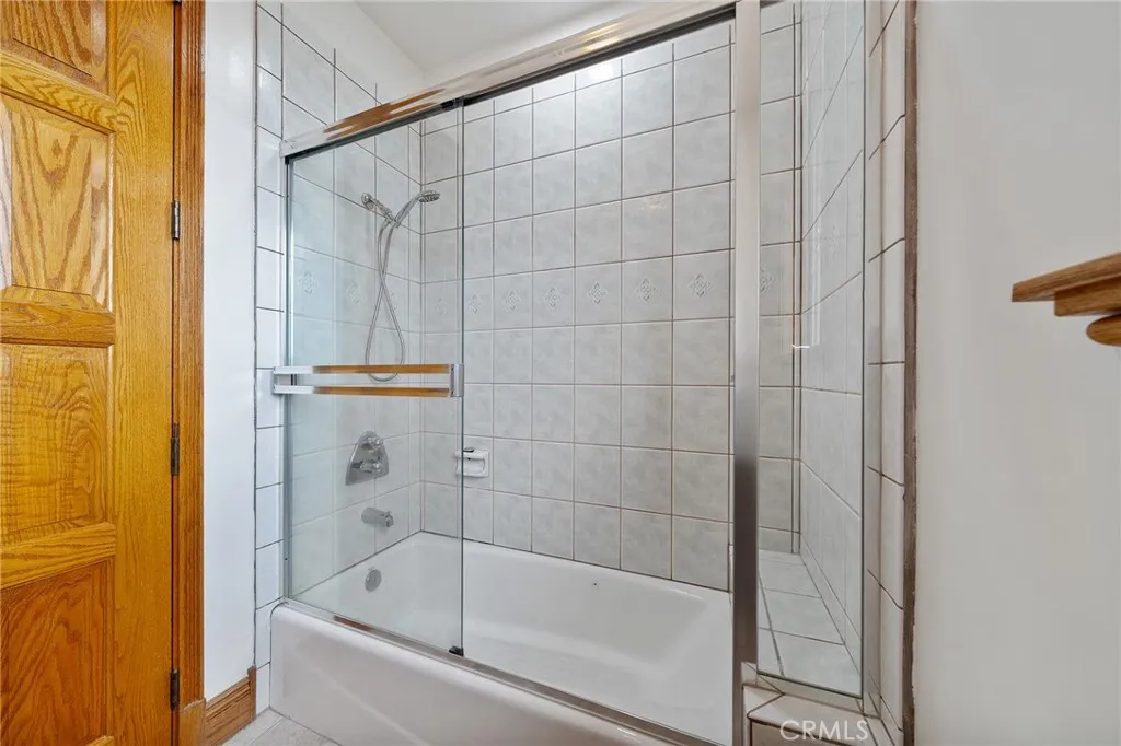 https://cdn.realtyfeed.com/cdn/127/306793584/b96cc57c11f0cbcd293142dfa14541ef.webp