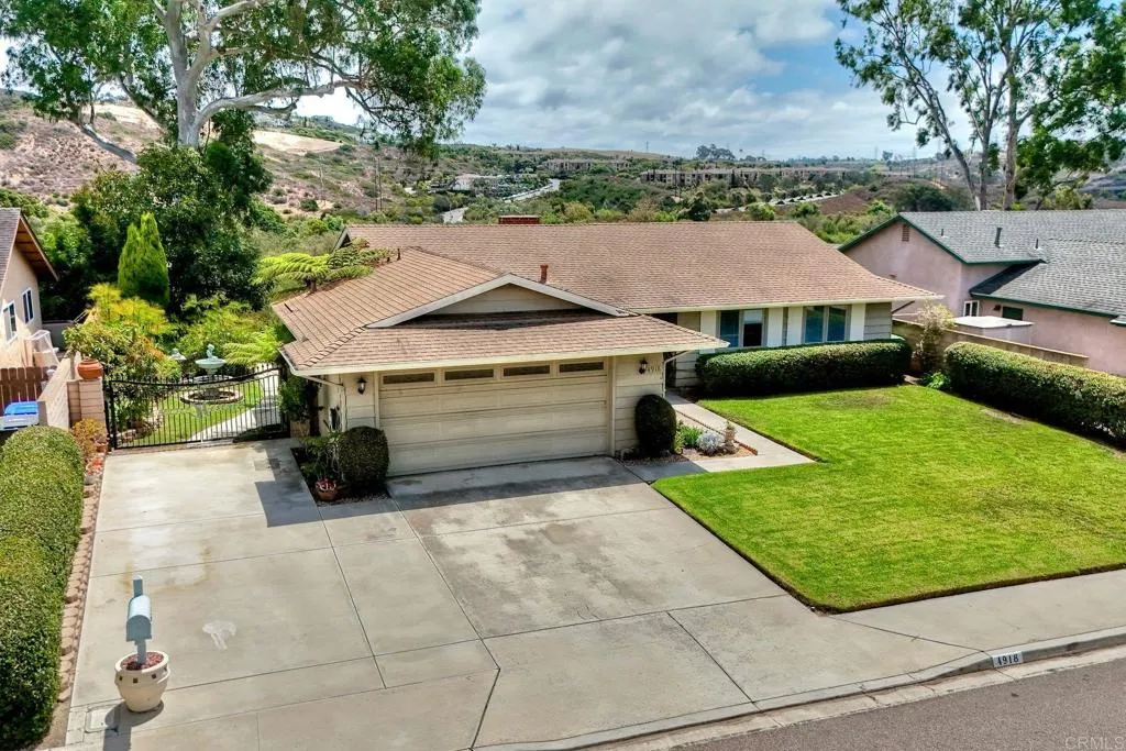 4918 Loma Laguna Drive, Carlsbad, CA 92008 - Photo 3 of 46, Carlsbad, CA
