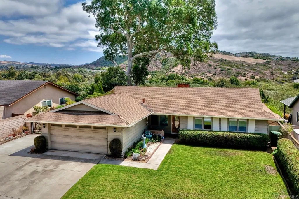 4918 Loma Laguna Drive, Carlsbad, CA 92008 - Photo 4 of 46, Carlsbad, CA
