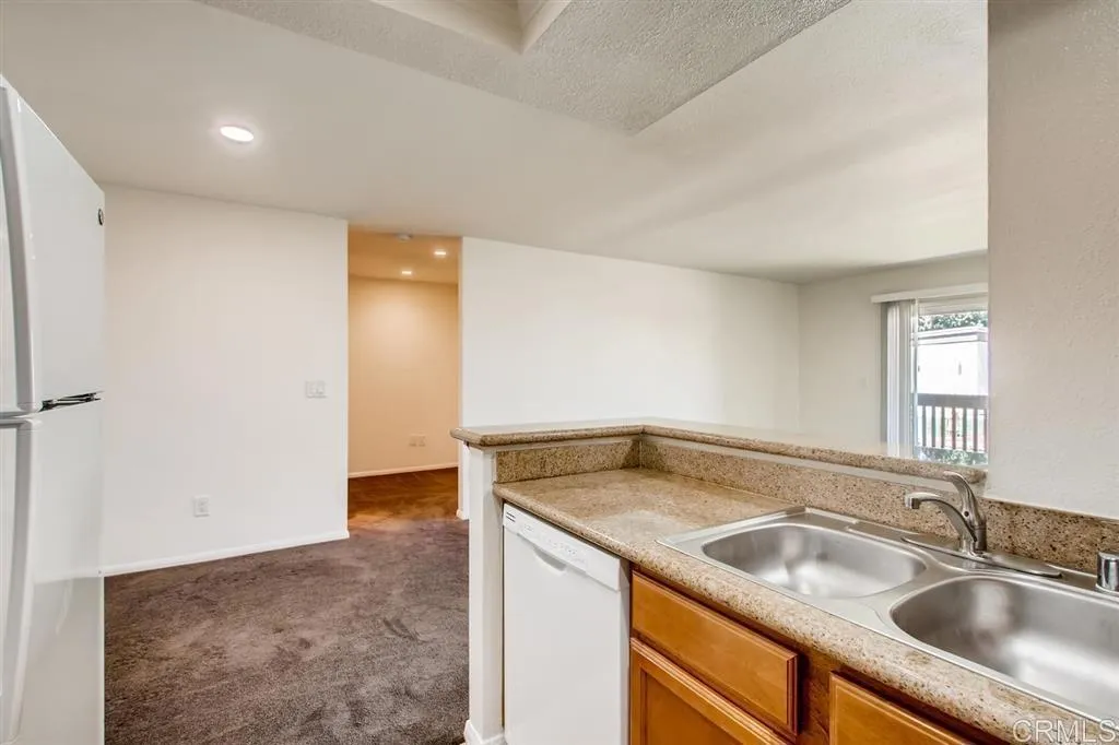 432 Edgehill Lane Unit 156, Oceanside, CA 92054 - Photo 5 of 13, Oceanside, CA