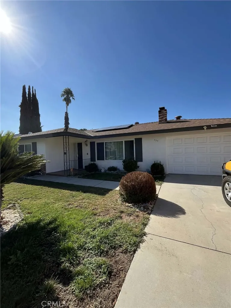 Hemet, CA 92543