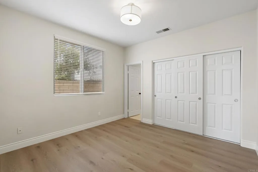 https://cdn.realtyfeed.com/cdn/127/306793658/afe4c7ce53c3341b3ddee28d13286494.webp