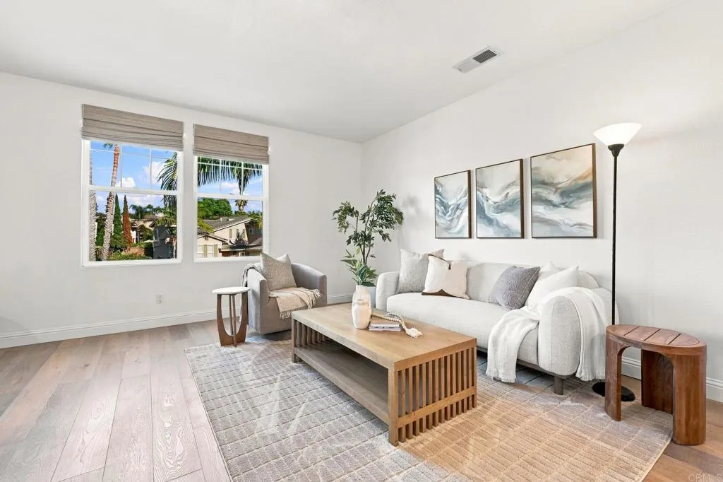 https://cdn.realtyfeed.com/cdn/127/306793713/3eebf3dadf4008c06773f0421bd11e7d.webp