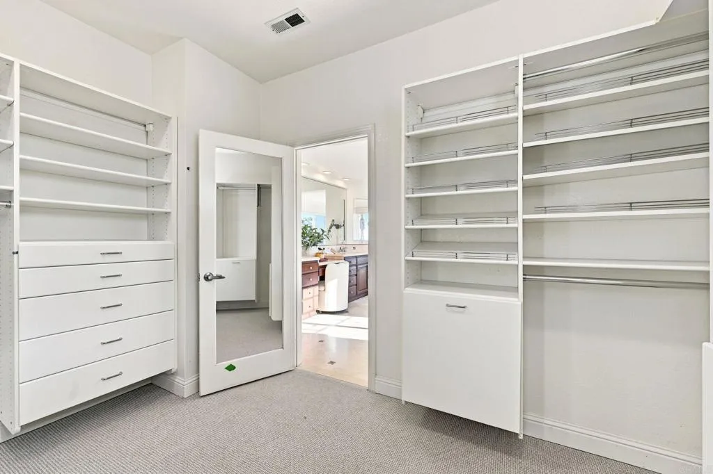 https://cdn.realtyfeed.com/cdn/127/306793713/443ccaa4adf68fe87bfdaeb4ed90618a.webp