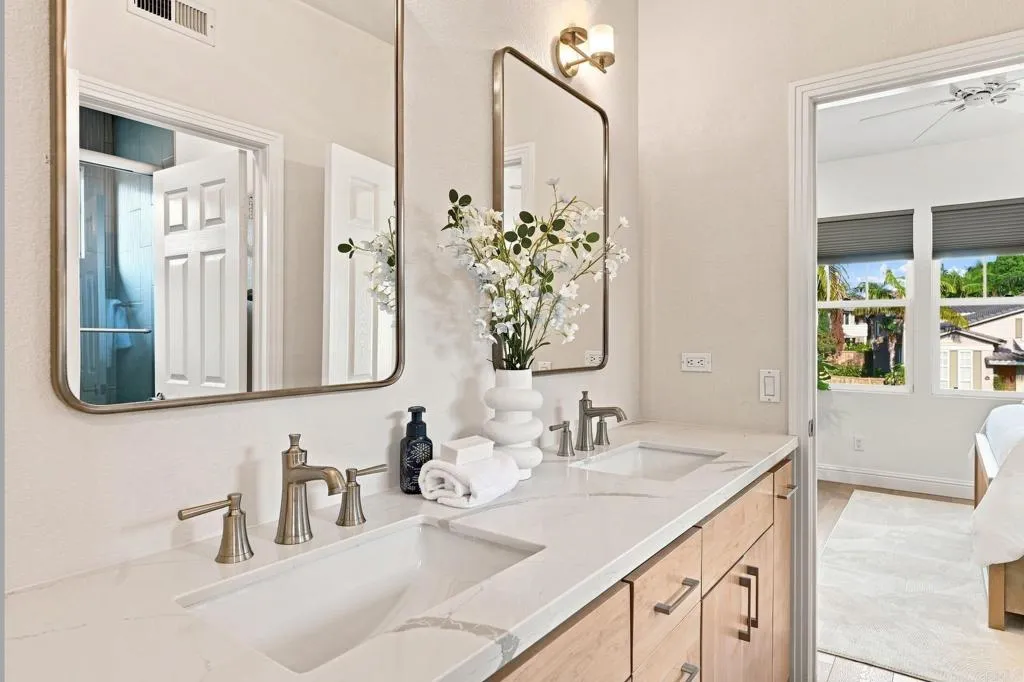 https://cdn.realtyfeed.com/cdn/127/306793713/65cb3a5055c113706adb35e2b0add1f9.webp