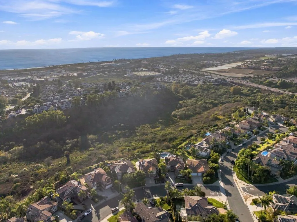 https://cdn.realtyfeed.com/cdn/127/306793713/68d7c4f9587b45e0424e3d65fb48af75.webp