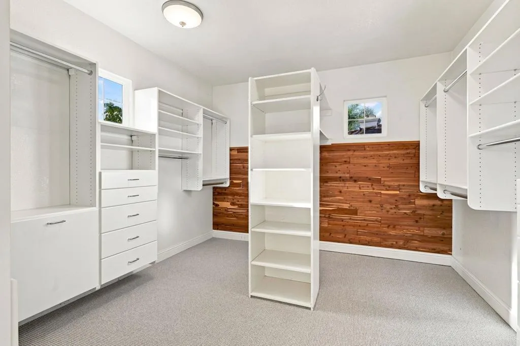 https://cdn.realtyfeed.com/cdn/127/306793713/7dac34754a31c253ab1724c57f2247a9.webp