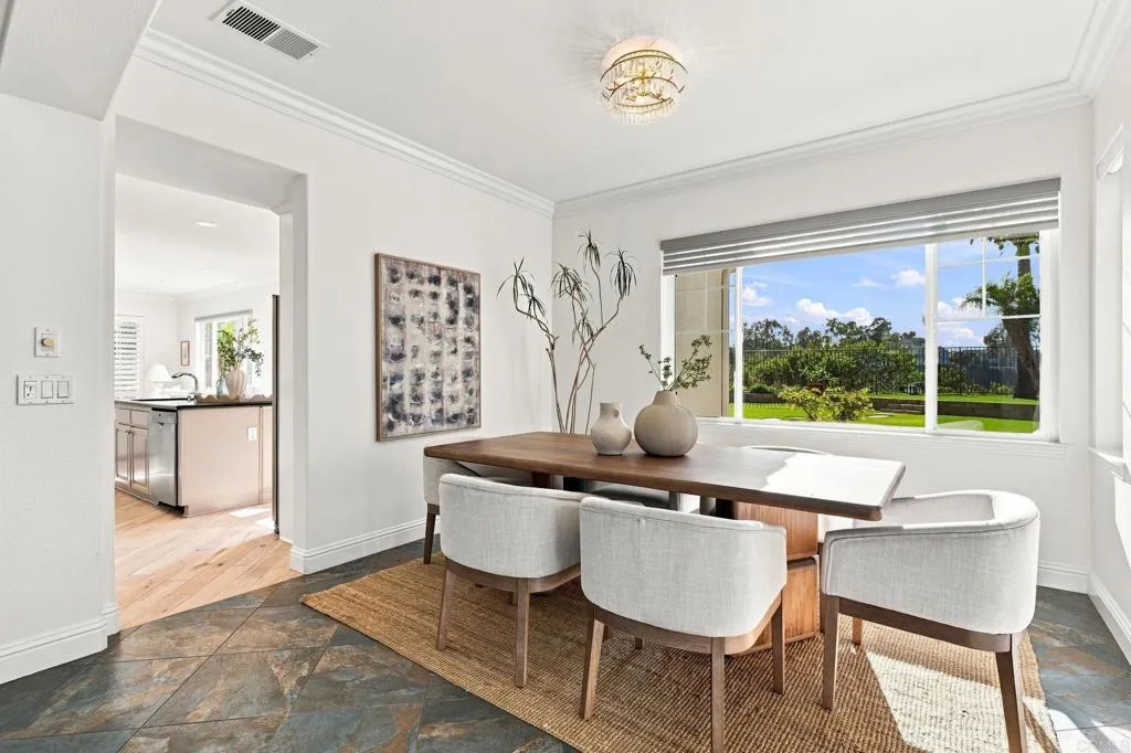 https://cdn.realtyfeed.com/cdn/127/306793713/f4845a19fc78821e255390b362077a9f.webp