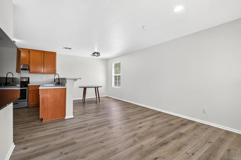 Photo #7: PTP2606262 Listing: Photo #7