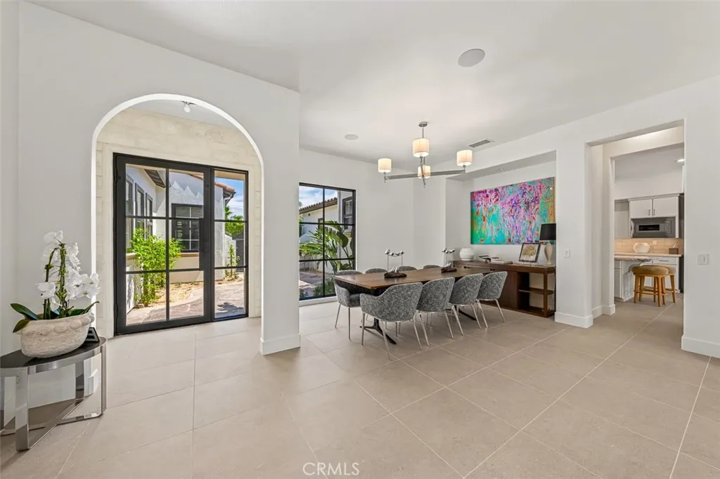 https://cdn.realtyfeed.com/cdn/127/306793897/15ca0664dd2a49a1531b4ef3d596e451.webp