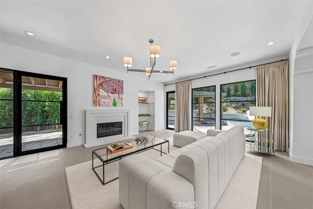 https://cdn.realtyfeed.com/cdn/127/306793897/3353192e7e3ace148fca0c81a6452571.webp