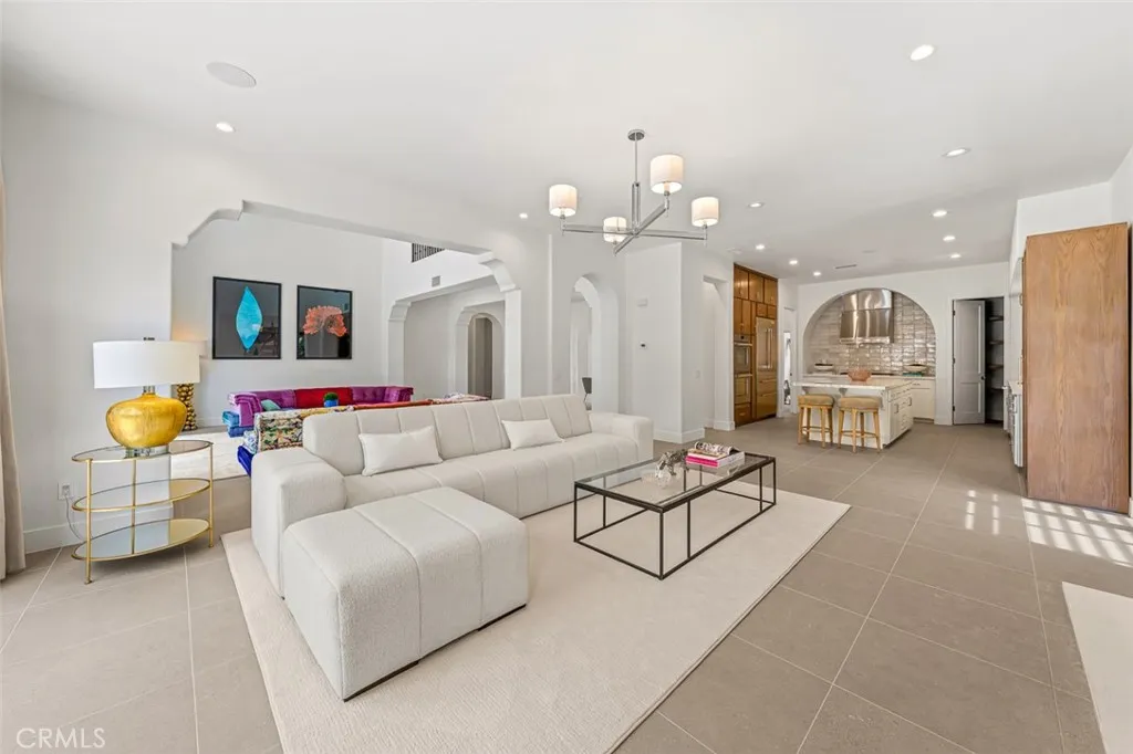 https://cdn.realtyfeed.com/cdn/127/306793897/451f2c53c9b3f30c5b8b4610e4fd1609.webp
