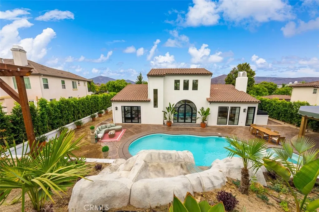 https://cdn.realtyfeed.com/cdn/127/306793897/5bbe88a7747439fafeb42061c12a1843.webp
