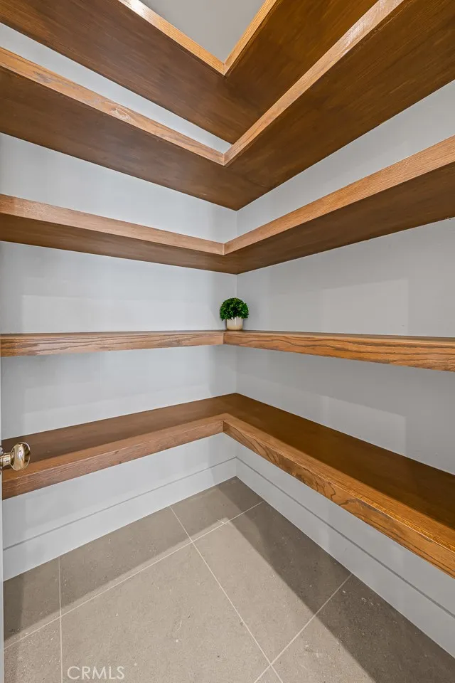 https://cdn.realtyfeed.com/cdn/127/306793897/ca90a40f02052270e148a31aa5e83737.webp