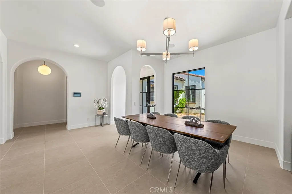 https://cdn.realtyfeed.com/cdn/127/306793897/f34b8fd9aa389635b07b6c938c59f3df.webp