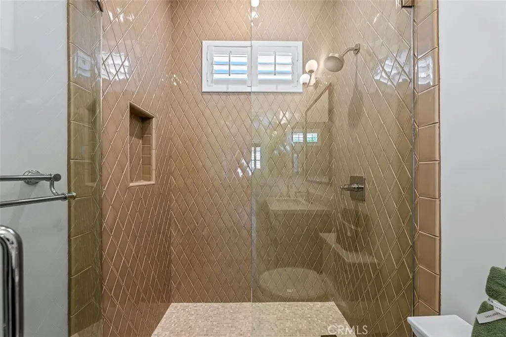 https://cdn.realtyfeed.com/cdn/127/306793897/f7d0496188c2eeb95142a0496978f4a2.webp