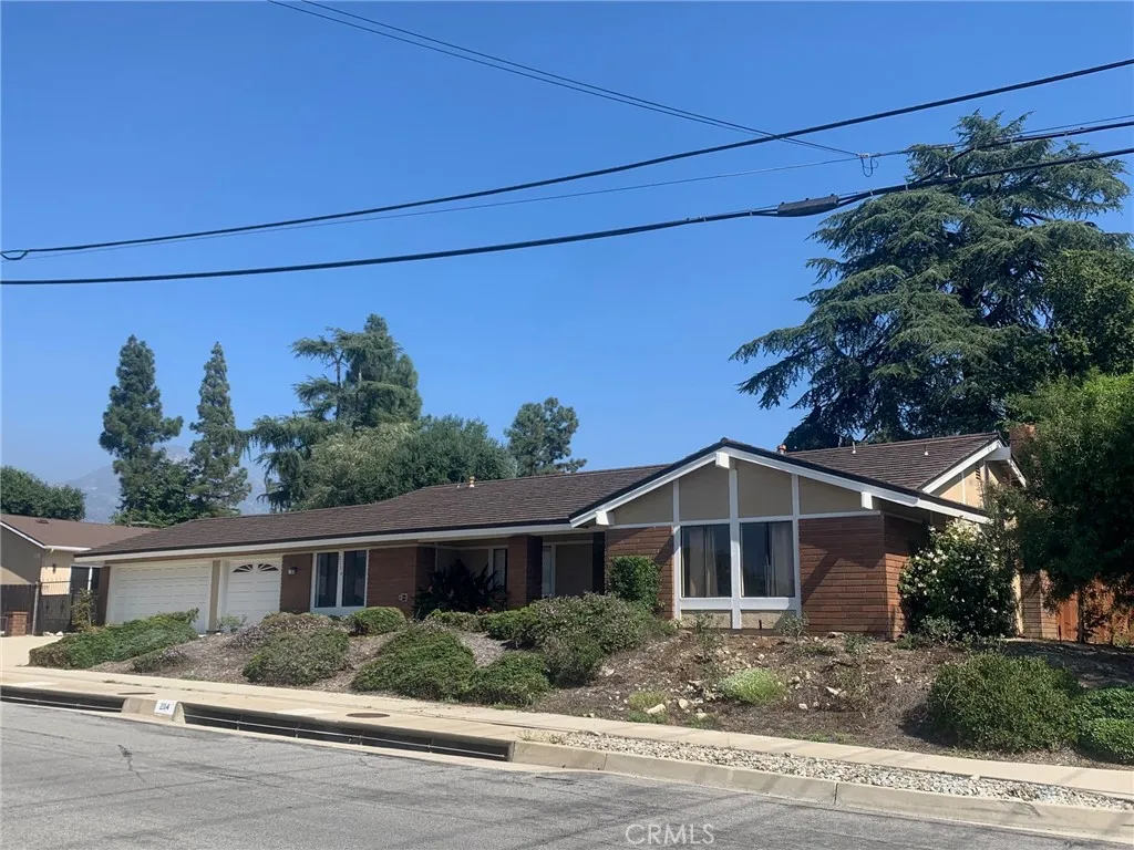 Claremont, CA 91711